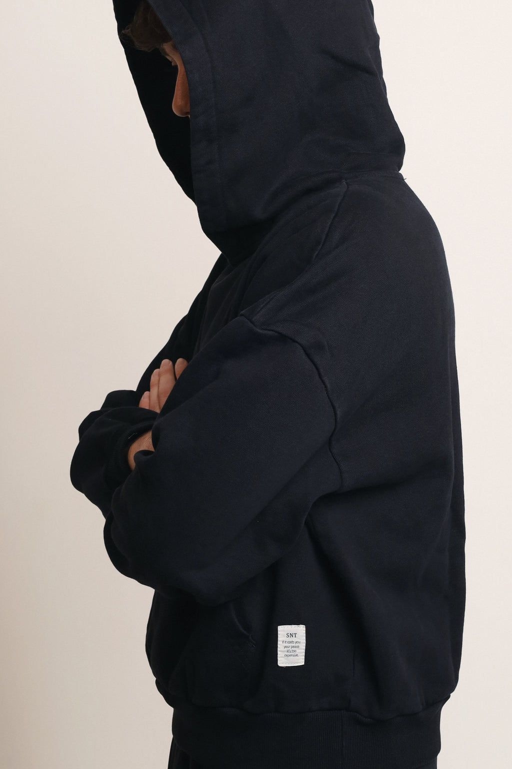 Hoodie Essential - Negra