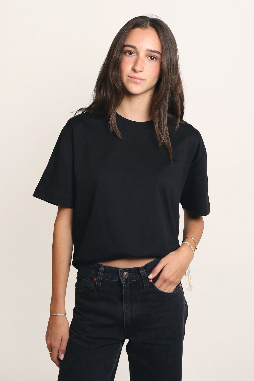 T-shirt Delgado Casual - Negra